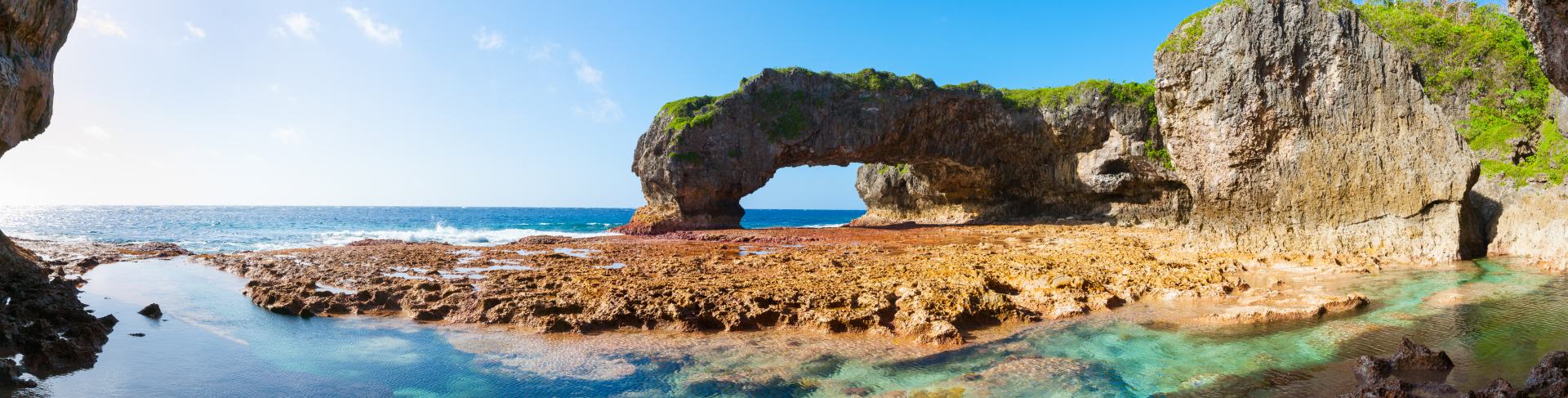 紐埃島