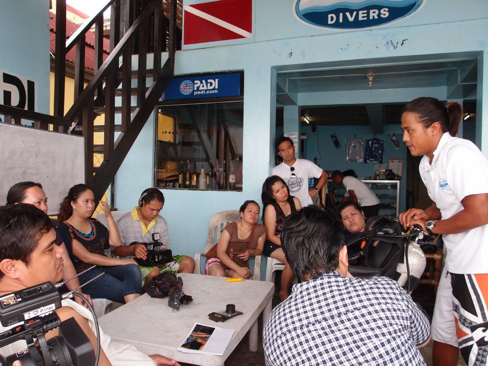 Boracay Island New Wave Divers - Logo